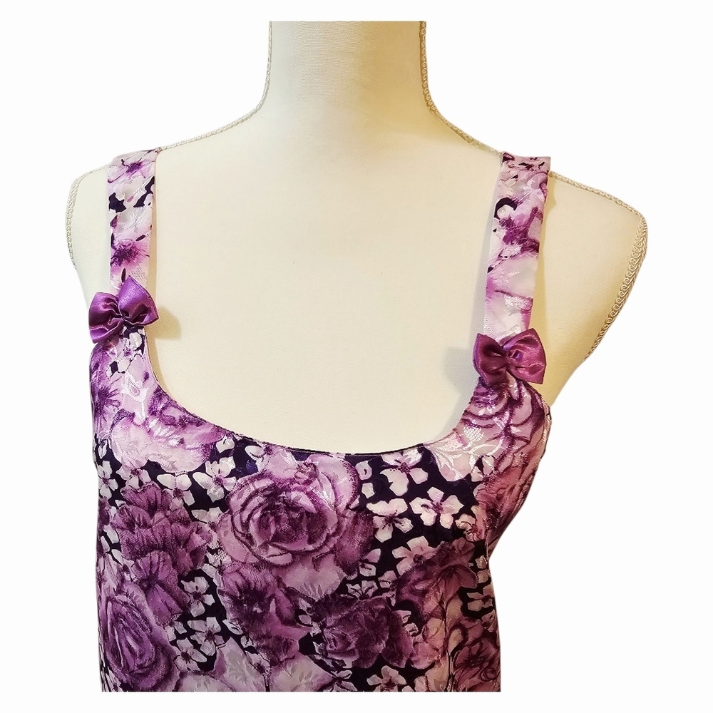 Vanity Fair Purple Floral Robe & Nightgown Set 2X Plus Size Lounge Sleepwear EUC - Picture 5 of 9